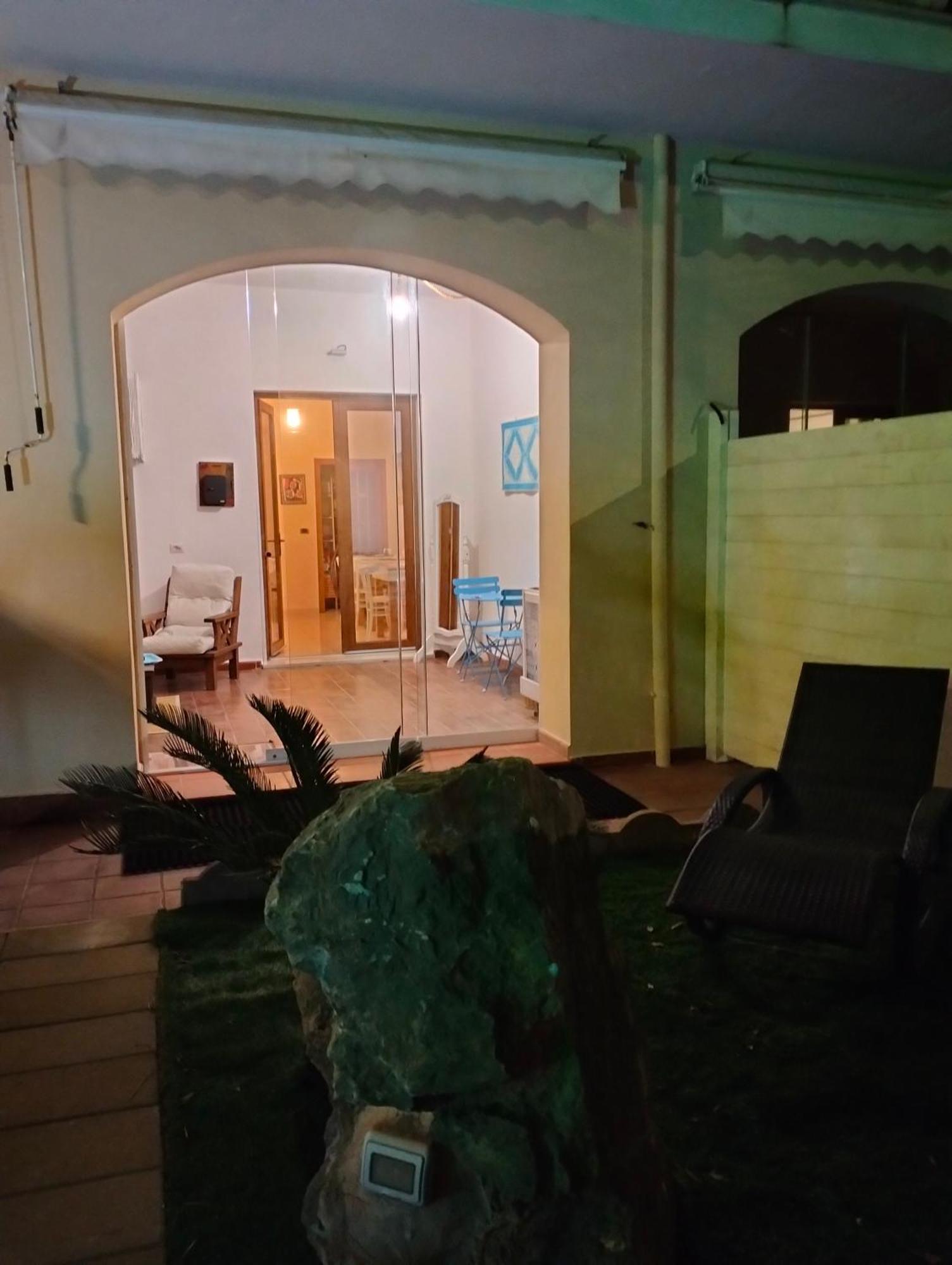B&B Artemisia Альгеро Екстер'єр фото